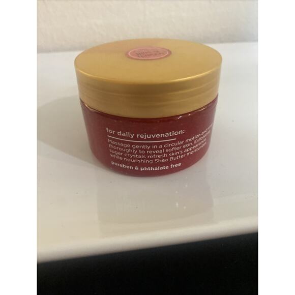 Bodycology Shea Sugar Scrub Women - CANDY CANE KISS - 5.29 oz - Insert Sealed - Picture 4 of 6